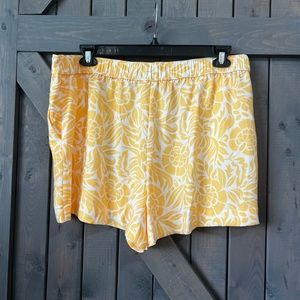 NWT Loft outlet yellow floral soft polyester shorts